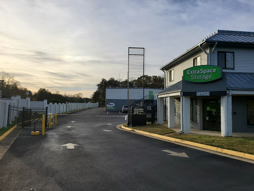 Storage Facility «Extra Space Storage», reviews and photos, 6102 Freds Oak Rd, Burke, VA 22015, USA