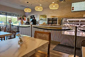 Kinkas Bakery Cafe image