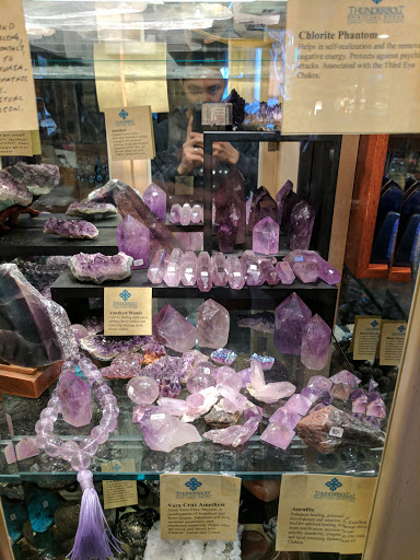 Book Store «Thunderbolt Spiritual Books», reviews and photos, 512 Santa Monica Blvd, Santa Monica, CA 90401, USA