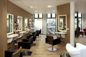 Haarmanufaktur - Friseursalon Genthin image