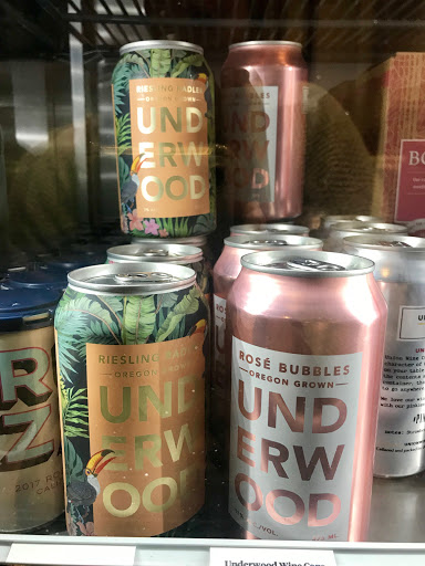 Gourmet Grocery Store «The Market by Foxtrot», reviews and photos, 1019 W Lake St, Chicago, IL 60654, USA