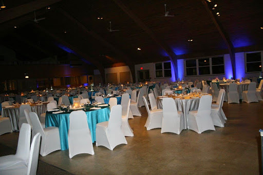 Event Venue «Oakwood Event Center», reviews and photos, 849 E Lake View Rd, Syracuse, IN 46567, USA