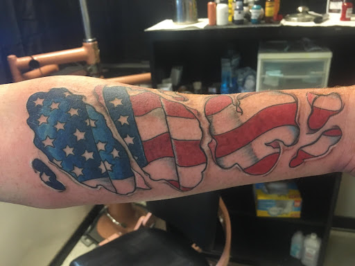 Tattoo Shop «Art Smart», reviews and photos, 1100 TN-47, Dickson, TN 37055, USA