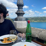 Photo n°1 de l'avis de Carmine.p fait le 05/05/2024 à 15:38 sur le  Il Grottino - piatti tipici, specialità di pesce vista lago à Castel Gandolfo