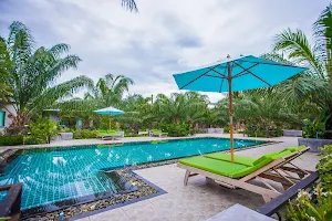 ปาล์ม ปราณ รีสอร์ท (Palm Pran Resort) image