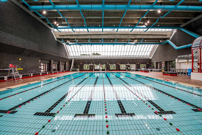 Beoordelingen van Zwembad van Neder-Over-Heembeek in Vilvoorde - Sportcomplex
