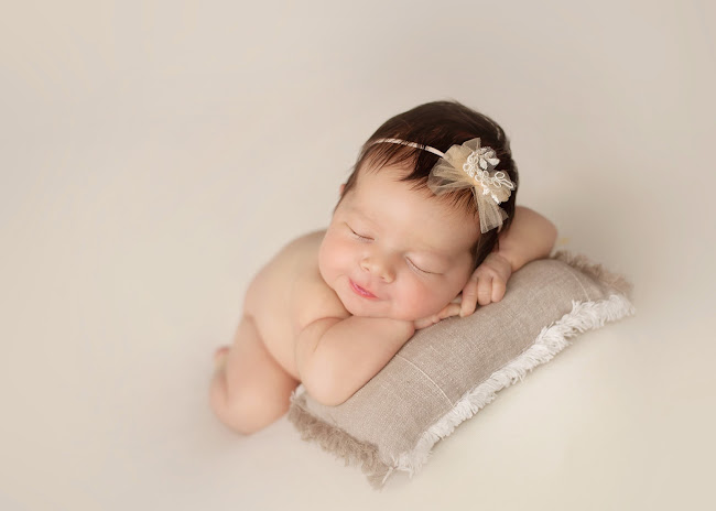 Opinii despre Foto Magia - fotografie maternitate, nou nascut, copii & familie în <nil> - Fotograf