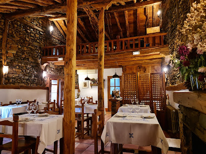 Restaurante Los Cantos - C. Arroyo, 1028, 19224 Valverde de los Arroyos, Guadalajara, Spain