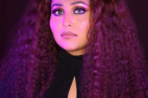 Dhanshree Shetty Makeovers image