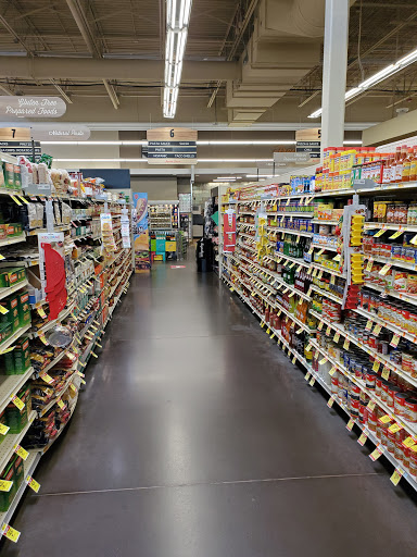 Grocery Store «Jewel-Osco», reviews and photos, 220 W Peace Rd, Sycamore, IL 60178, USA