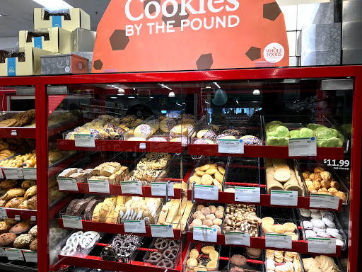 Grocery Store «Whole Foods Market», reviews and photos, 40 Railroad St, Andover, MA 01810, USA