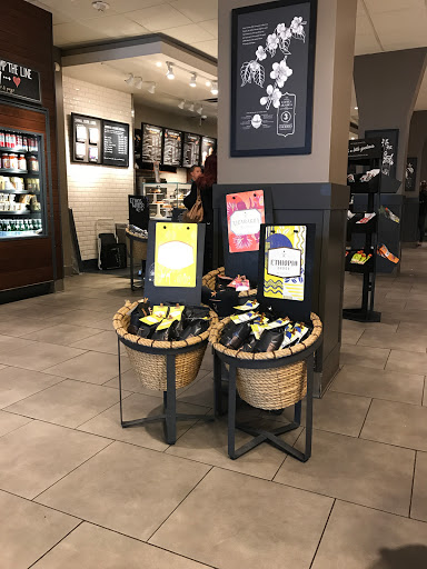 Coffee Shop «Starbucks», reviews and photos, 755 Boylston St, Boston, MA 02116, USA