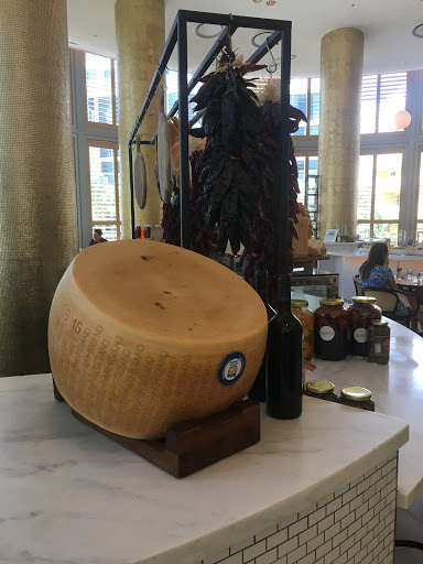 Restaurant «Market at EDITION», reviews and photos, 2901 Collins Ave, Miami Beach, FL 33140, USA