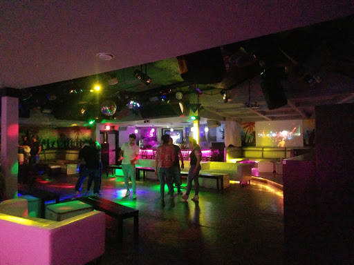 Night Club «Dream», reviews and photos, 17 Canal Rd, Hampton Bays, NY 11946, USA