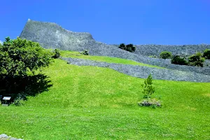 Katsuren Castle Rest Area image