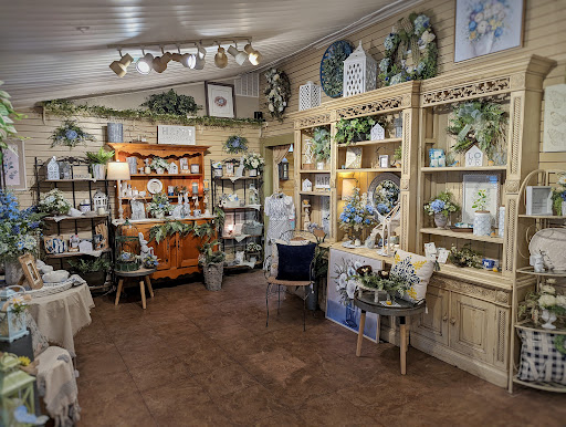Gift Shop «The Stable Home Decor», reviews and photos, 101 Co Rd 557A, Lake Alfred, FL 33850, USA