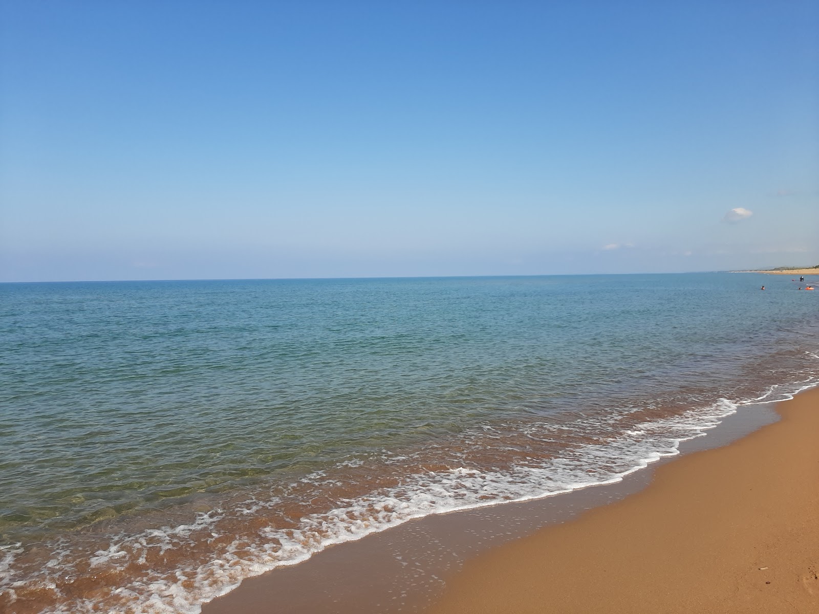 Paralia Zacharo'in fotoğrafı geniş plaj ile birlikte