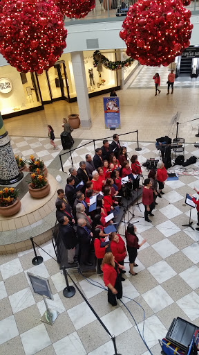 Shopping Mall «Hillsdale Shopping Center», reviews and photos, 60 E 31st Ave, San Mateo, CA 94403, USA