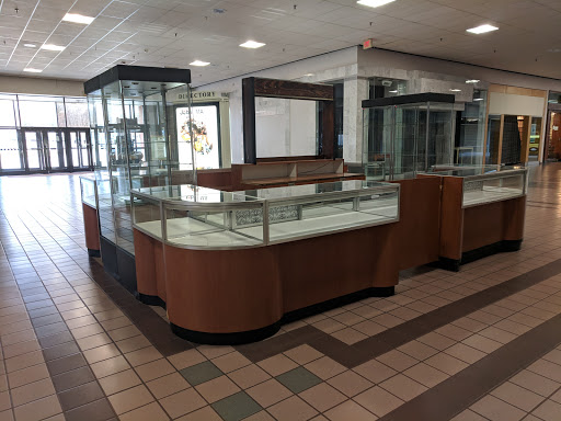 Shopping Mall «Swansea Mall», reviews and photos, 262 Swansea Mall Dr #775, Swansea, MA 02777, USA