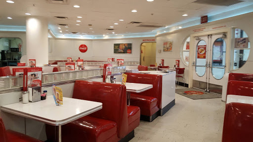 Shopping Mall «Promenade On The Peninsula», reviews and photos, 550 Deep Valley Dr, Rolling Hills Estates, CA 90274, USA