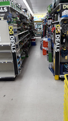 Discount Store «Dollar General», reviews and photos, 2000 Cedar Plaza Dr, Muscatine, IA 52761, USA