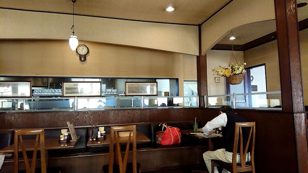 コヒレストラン赤煉瓦 篠目店