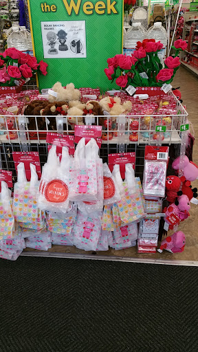 Dollar Store «Dollar Tree», reviews and photos, 846 E Valley Blvd, Alhambra, CA 91801, USA