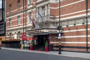 DoubleTree by Hilton London - Marble Arch image