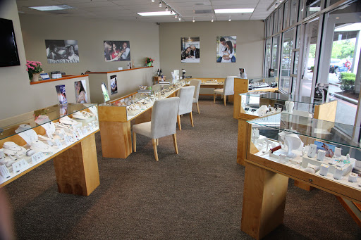 Jewelry Store «Wilsonville Diamond», reviews and photos, 8249 SW Wilsonville Rd, Wilsonville, OR 97070, USA