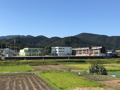 鳥羽市立加茂小学校