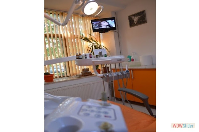 Opinii despre Stomatolog Craiova - Implanturi dentare în <nil> - Dentist