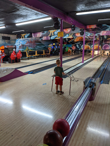 Bowling Alley «Adventure Bowling Center», reviews and photos, 7940 Railroad Ave, Snoqualmie, WA 98065, USA