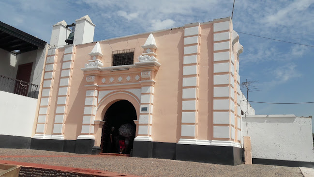 Opiniones de Capilla La Huaca en Huaral - Iglesia