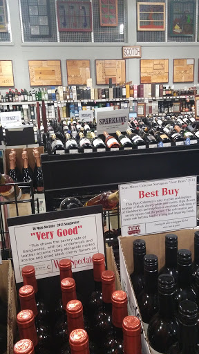 Liquor Store «Mac’s Beer And Wine», reviews and photos, 21 Peachtree Pl NW, Atlanta, GA 30309, USA