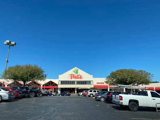 Grocery Store «Fiesta», reviews and photos, 3909 N Interstate 35 Service Rd, Austin, TX 78722, USA