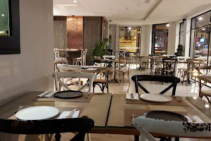 Zitouna Restaurant image