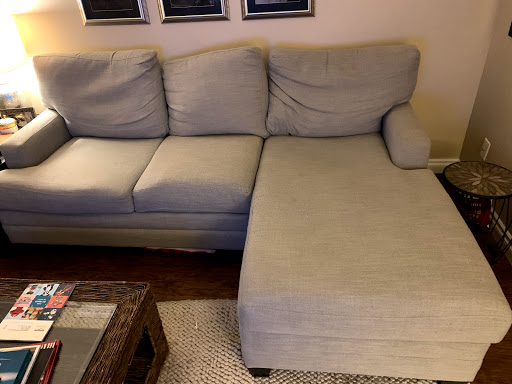 Furniture Store «Bassett Home Furnishings», reviews and photos, 5951 S 180th St, Tukwila, WA 98188, USA