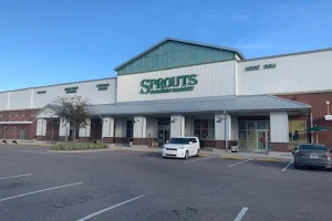 Sprouts Farmers Market image