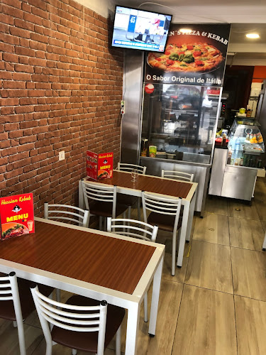 Hussain's Pizza & Kebab - Restaurante