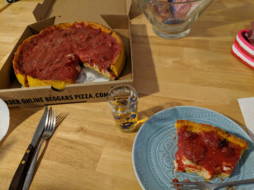 Pizza Restaurant «Beggars Pizza», reviews and photos, 8100 S Stony Island Ave, Chicago, IL 60617, USA