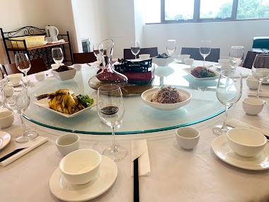 Home'S Dumpling Kitchen 和记小菜