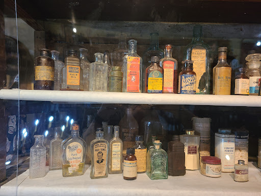 General Store «Sutton General Store», reviews and photos, 169 Clover St, Granville, TN 38564, USA