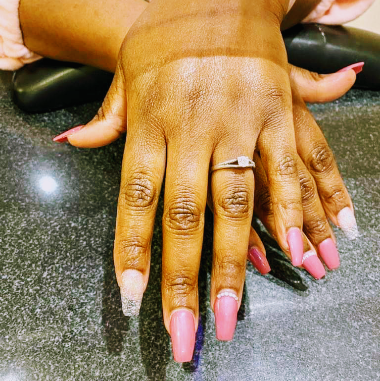 Très Jolie Nails & Spa Tigard, OR 97223 Services and Reviews
