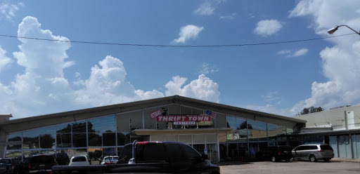 Thrift Store «Veterans Thrift Town», reviews and photos, 3500 Jenny Lind Rd # B, Fort Smith, AR 72901, USA