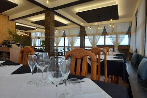 Restaurant Lembus image