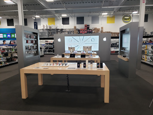 Electronics Store «Best Buy», reviews and photos, 5000 Jonestown Rd, Harrisburg, PA 17112, USA