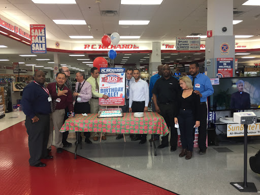 Appliance Store «P.C. Richard & Son», reviews and photos, 727 NJ-440, Jersey City, NJ 07304, USA