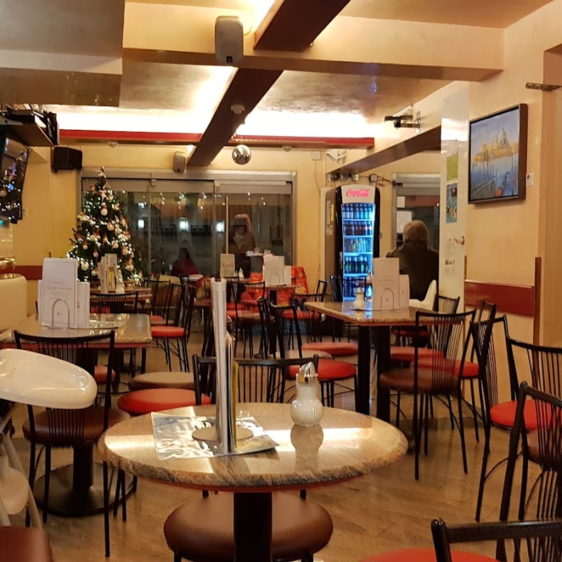 Eiscafé Cortina