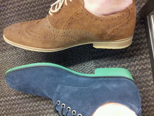 Shoe Store «DSW Designer Shoe Warehouse», reviews and photos, 11500 Burleigh St., Wauwatosa, WI 53222, USA