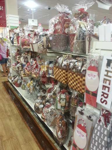 Shopping Mall «Westfield Countryside», reviews and photos, 27001 US Hwy 19 N #1039, Clearwater, FL 33761, USA